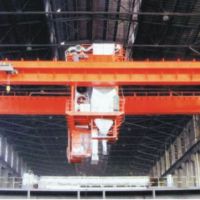 專業(yè)供應(yīng)碳素吸料天車，性能好價(jià)格優(yōu)