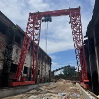 湖北省宜昌市五峰縣龍門吊，行吊，門式起重機
